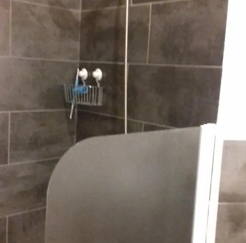 Chambre&table D'hotes Ptitmonde ベッド・アンド・ブレックファスト 3*